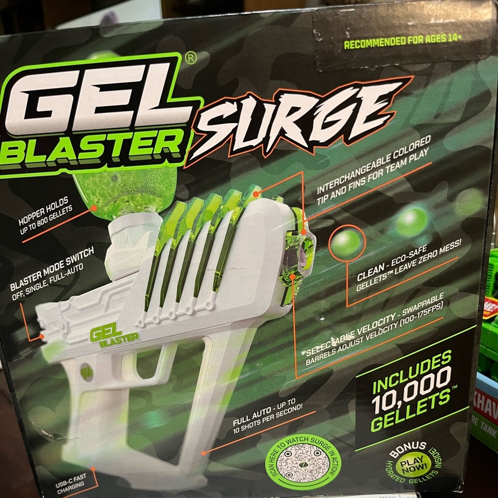 Gel Blaster Surge with Green Accents